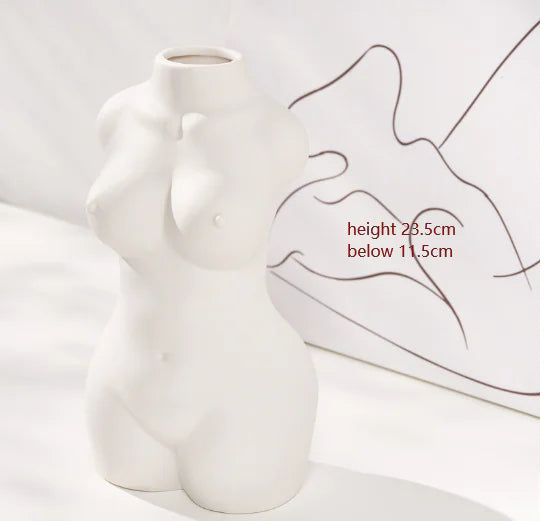Larana Home™ Sculpture Vase
