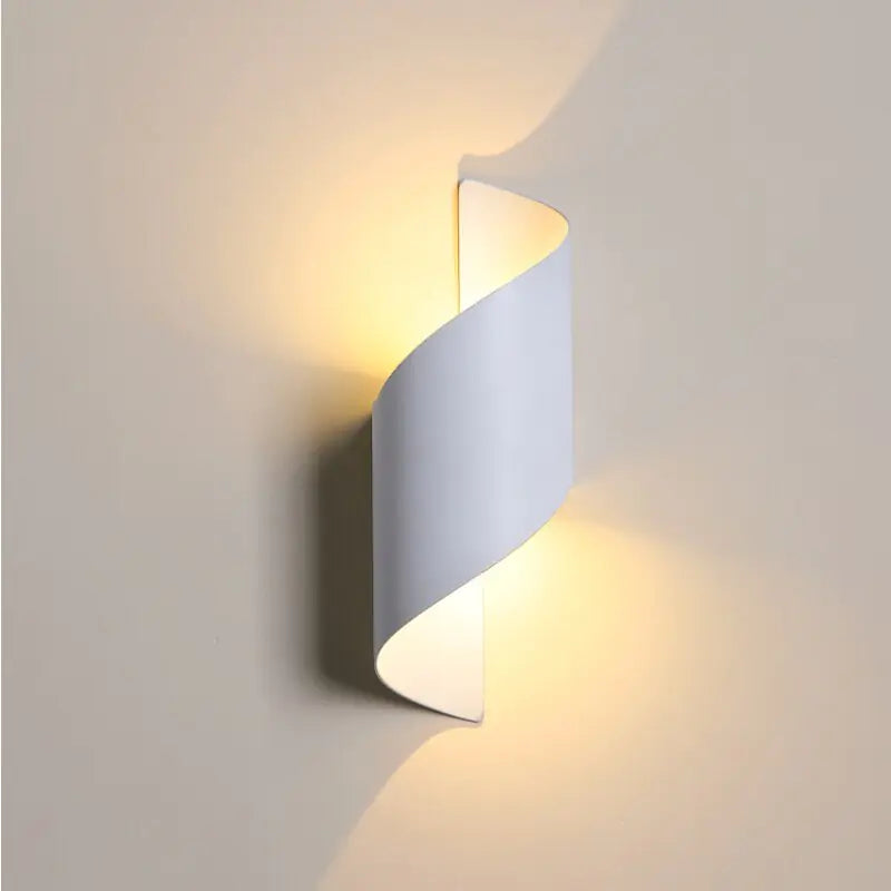 Larana Home™ LED Waterproof Outdoor Lighting