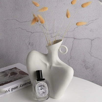 Larana Home™ Sculpture Vase